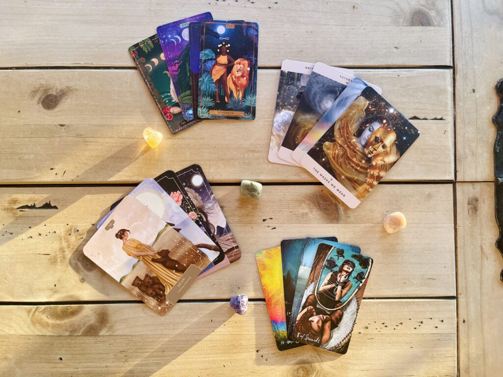 Tarot And Oracle 1024x768